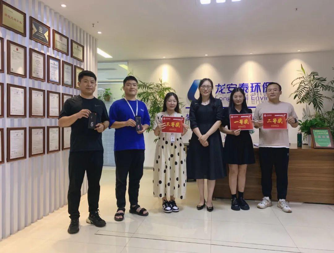 143d2af79a8746e993b4057381af85fb_noop.jpg 143d2af79a8746e993b4057381af85fb_noop.jpg